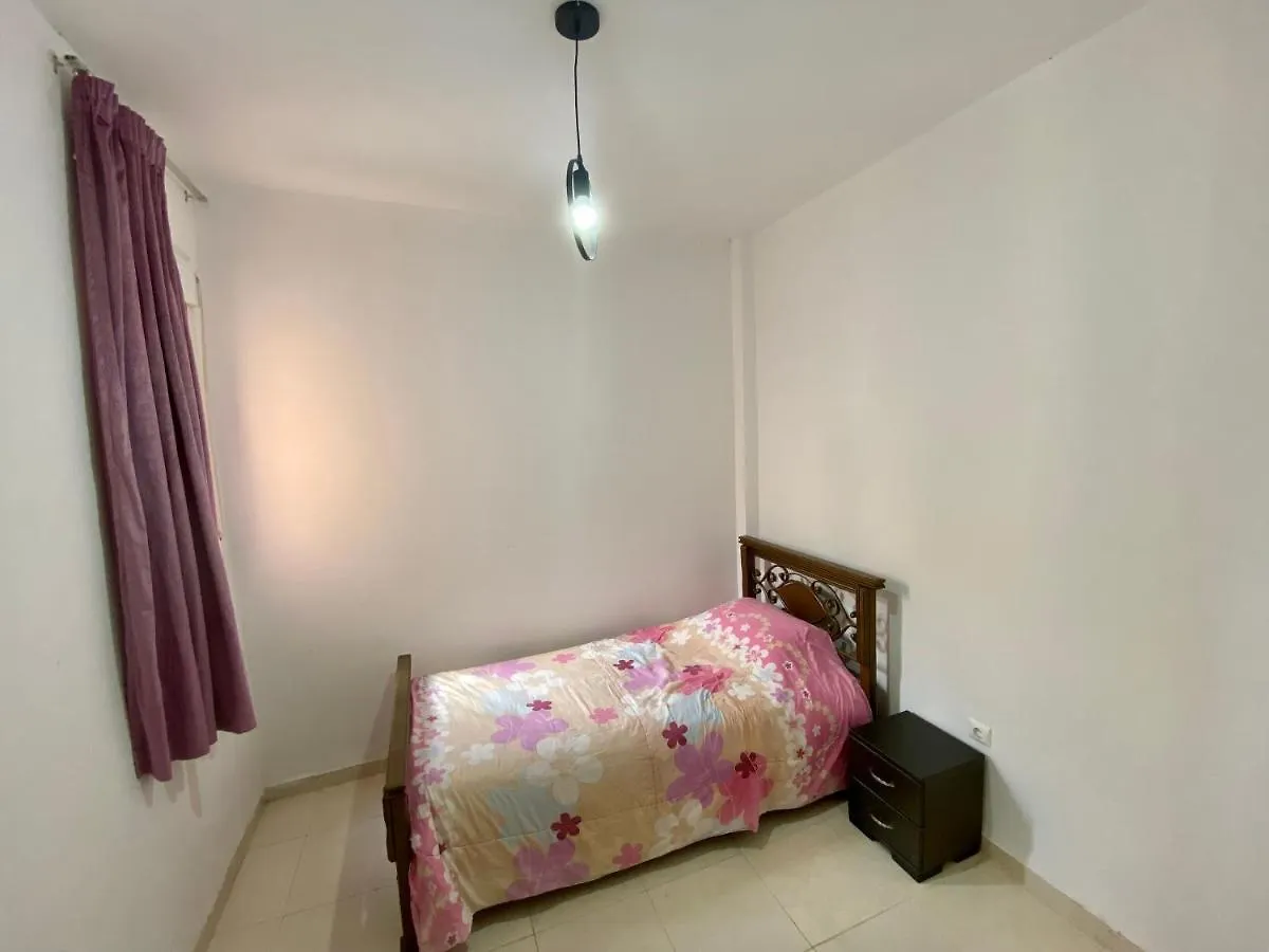 Charming Apartment, 20 Min From City Center location